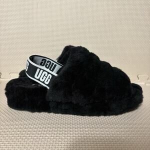 UGG Fluff Yeah BLACK Women's Sz 8 Sandal Slippers Slides Shearling Cozy Slip-on